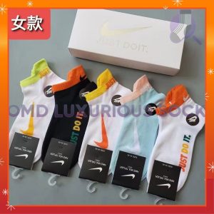 Nike Fashion 43 Women (Ankle)